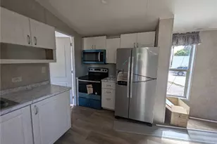 2423 NE Palm Ave, Jensen Beach, FL 34957 - Photo 5