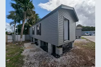 2423 NE Palm Avenue #BRAND NEW UNIT, Jensen Beach, FL 34957 - Photo 17