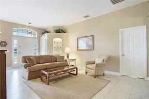 2097 SE Dranson Cir, Port Saint Lucie, FL 34952 - Photo 9