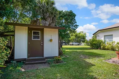 2097 SE Dranson Circle, Port Saint Lucie, FL 34952 - Photo 33