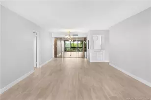 3792 NE Ocean Blvd, Jensen Beach, FL 34957 - Photo 9