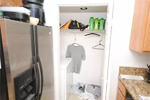 251 SW Palm Dr, Port Saint Lucie, FL 34986 - Photo 9