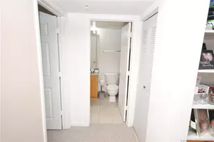 251 SW Palm Dr, Port Saint Lucie, FL 34986 - Photo 15