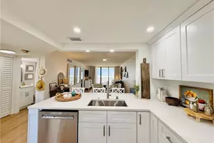 7370 S Ocean Dr, Jensen Beach, FL 34957 - Photo 9