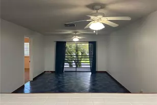 1290 SE Parkview Pl, Stuart, FL 34994 - Photo 7