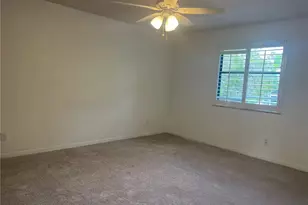 1290 SE Parkview Pl, Stuart, FL 34994 - Photo 13