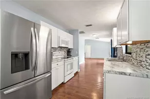 452 SW Todd Ave, Port Saint Lucie, FL 34983 - Photo 9