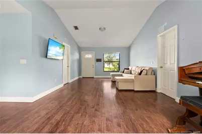 452 SW Todd Avenue, Port Saint Lucie, FL 34983 - Photo 5