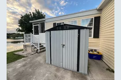 162 Plantation Boulevard, Lake Worth, FL 33467 - Photo 13