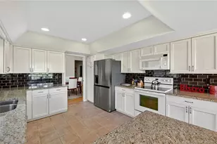 6957 SE Pacific Dr, Stuart, FL 34997 - Photo 19