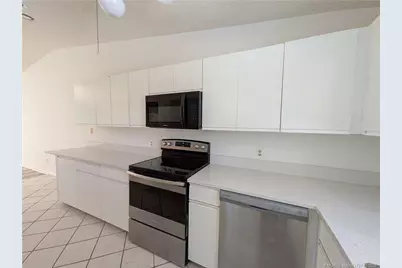 8291 SE Croft Circle #Apt M8, Hobe Sound, FL 33455 - Photo 3