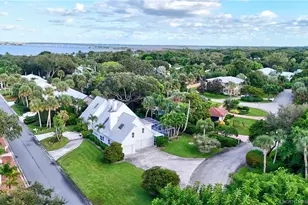 9 Quail Run Ln, Stuart, FL 34996 - Photo 3