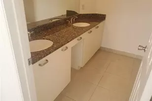 47 SE Sedona Cir, Stuart, FL 34994 - Photo 11