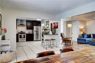 905 SE Flamingo Ave, Stuart, FL 34996 - Photo 13