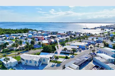 2105 Nettles Boulevard, Jensen Beach, FL 34957 - Photo 3