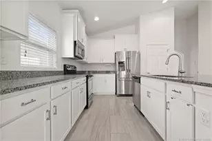 11454 SW Halton St, Port Saint Lucie, FL 34987 - Photo 9