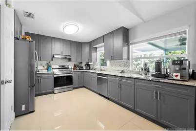 3785 SE Middle Street, Stuart, FL 34997 - Photo 7