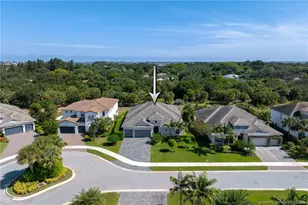 2505 NE Evinrude Cir, Jensen Beach, FL 34957 - Photo 45