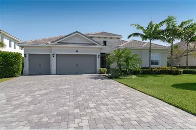 2505 NE Evinrude Circle, Jensen Beach, FL 34957 - Photo 3