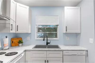 2600 SE Ocean Boulevard #EE14, Stuart, FL 34996 - Photo 7