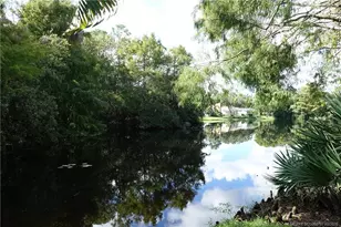 1592 SW Pineland Way, Palm City, FL 34990 - Photo 5