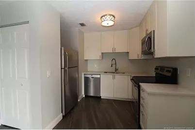 2083 NE Collins Circle #8-90, Jensen Beach, FL 34957 - Photo 7