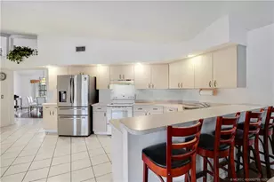 1692 SE Mariner Ln, Port Saint Lucie, FL 34983 - Photo 11