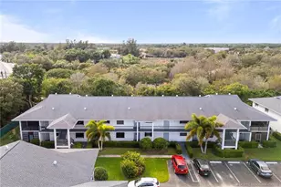 1210 SE Parkview Pl, Stuart, FL 34994 - Photo 25