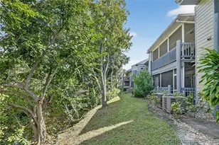 1421 NE 14th Ct, Jensen Beach, FL 34957 - Photo 9