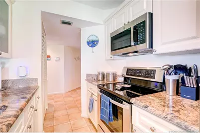 233 NE Edgewater Drive #201, Stuart, FL 34996 - Photo 25