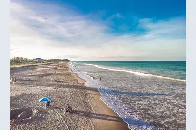 233 NE Edgewater Drive #201, Stuart, FL 34996 - Photo 5