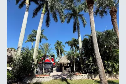 386 NW Boundary Drive, Port Saint Lucie, FL 34986 - Photo 9