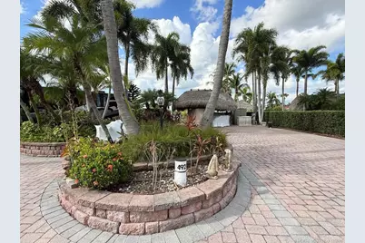492 NW Boundary Drive, Port Saint Lucie, FL 34986 - Photo 3