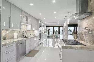 2818 SE Dune Dr, Stuart, FL 34996 - Photo 5