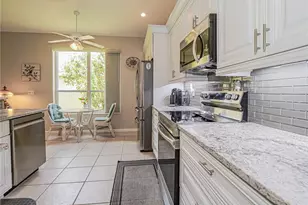 7007 SE Twin Oaks Cir, Stuart, FL 34997 - Photo 11