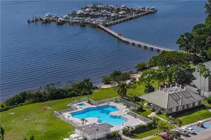 2227 SE Stonehaven Rd, Port Saint Lucie, FL 34952 - Photo 35