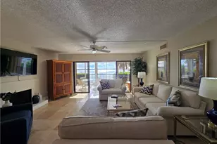 316 NE Edgewater Dr, Hutchinson Island, FL 34996 - Photo 7