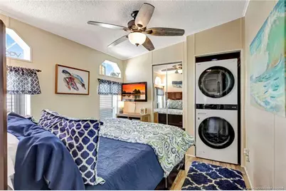 716 Nettles Boulevard, Jensen Beach, FL 34957 - Photo 21