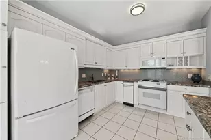 12416 Harbour Ridge Blvd, Palm City, FL 34990 - Photo 15