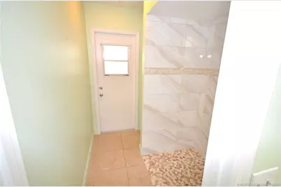 321 SE Cork Road, Port Saint Lucie, FL 34984 - Photo 13