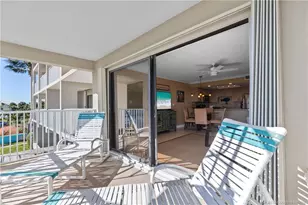 379 NE Tradewind Ln, Stuart, FL 34996 - Photo 27