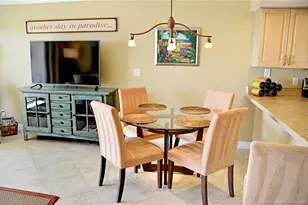 379 NE Tradewind Ln, Stuart, FL 34996 - Photo 15