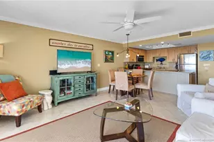 379 NE Tradewind Ln, Stuart, FL 34996 - Photo 13