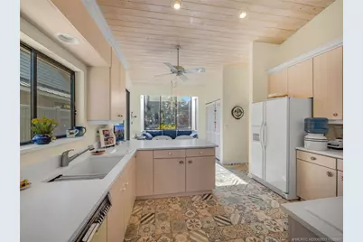 5011 SE Brandywine Way, Stuart, FL 34997 - Photo 7