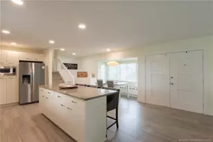 3342 SE Court Dr, Stuart, FL 34997 - Photo 5