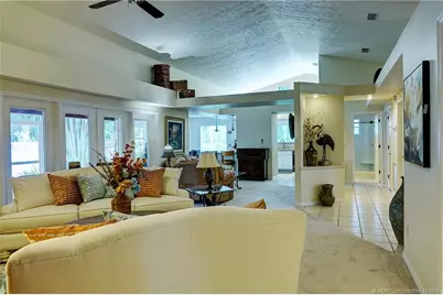 7317 Elyse Circle, Port Saint Lucie, FL 34952 - Photo 7