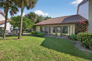 6001 SE Martinique Dr, Stuart, FL 34997 - Photo 33