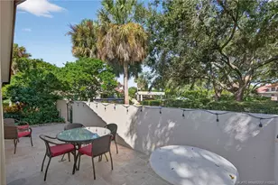 6001 SE Martinique Dr, Stuart, FL 34997 - Photo 5