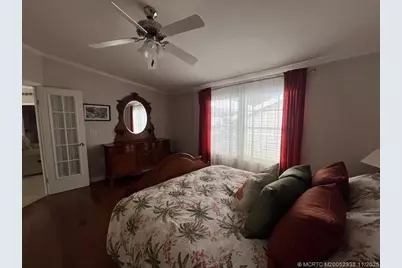 6120 Holly Lane, Lantana, FL 33462 - Photo 11