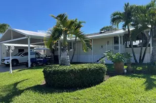 6120 Holly Ln, Lantana, FL 33462 - Photo 7